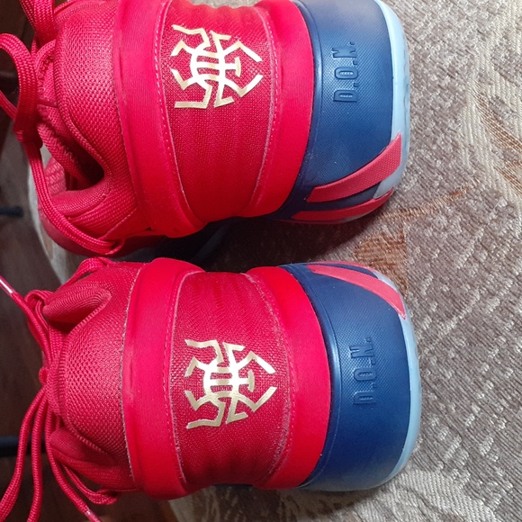 Adidas Marvel x D.O.N Issue #2 sneakers - Picture 3 of 7